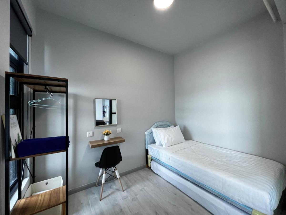 Dreams Suites Ii, Jesselton Quay Kota Kinabalu Esterno foto