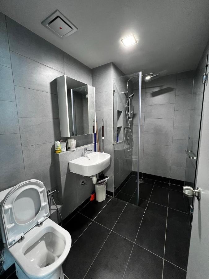 Dreams Suites Ii, Jesselton Quay Kota Kinabalu Esterno foto